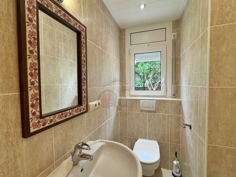 7 quarto Moradia para venda em Santa Cristina d'Aro com piscina garagem - 1 375 000 € (Ref: 9582905)