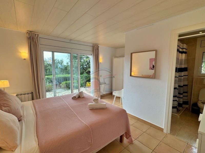 7 quarto Moradia para venda em Santa Cristina d'Aro com piscina garagem - 1 375 000 € (Ref: 9582905)