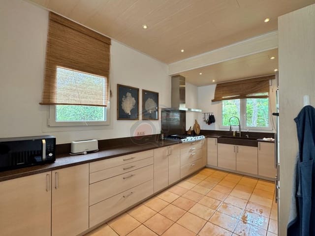 7 quarto Moradia para venda em Santa Cristina d'Aro com piscina garagem - 1 375 000 € (Ref: 9582905)