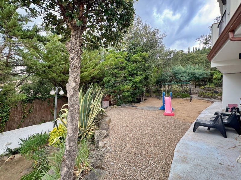 7 quarto Moradia para venda em Santa Cristina d'Aro com piscina garagem - 1 375 000 € (Ref: 9582905)