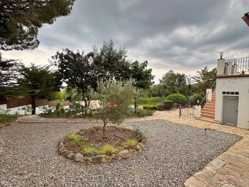 7 quarto Moradia para venda em Santa Cristina d'Aro com piscina garagem - 1 375 000 € (Ref: 9582905)