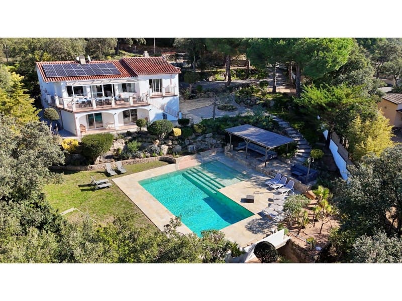 7 bedroom Villa for sale in Santa Cristina d'Aro with pool garage - € 1,375,000 (Ref: 9582905)