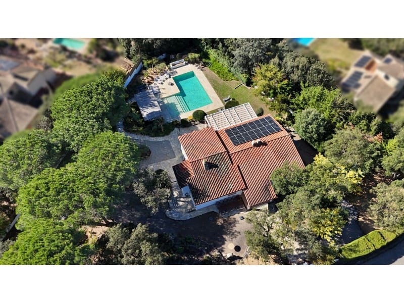 7 bedroom Villa for sale in Santa Cristina d'Aro with pool garage - € 1,375,000 (Ref: 9582905)