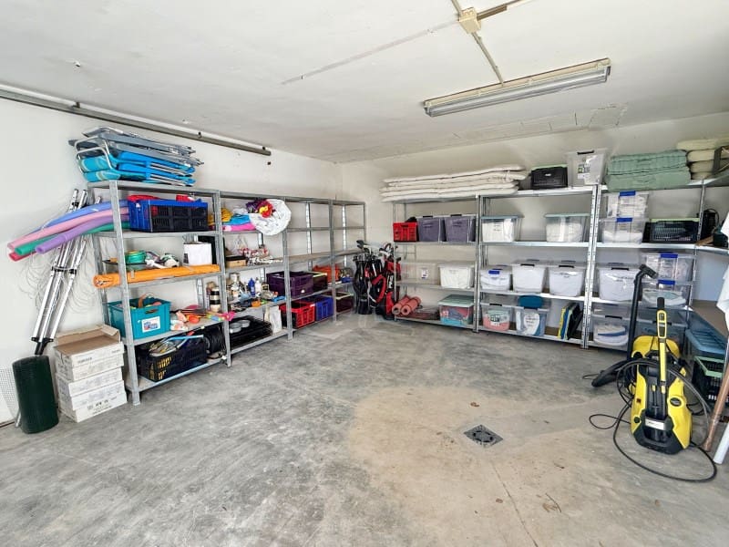 7 bedroom Villa for sale in Santa Cristina d'Aro with pool garage - € 1,375,000 (Ref: 9582905)