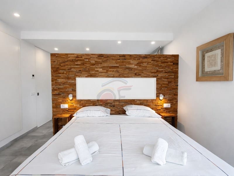 4 bedroom Villa for sale in Calonge i Sant Antoni with pool - € 1,250,000 (Ref: 9682429)