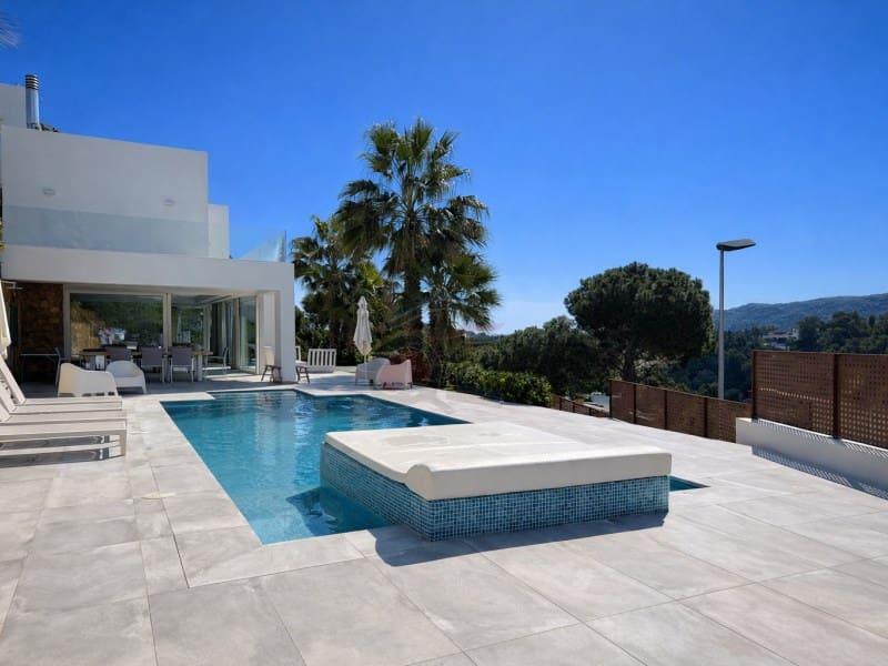 4 bedroom Villa for sale in Calonge i Sant Antoni with pool - € 1,250,000 (Ref: 9682429)