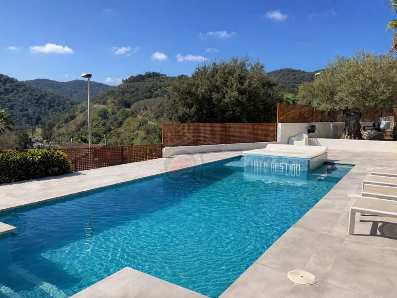 4 bedroom Villa for sale in Calonge i Sant Antoni with pool - € 1,250,000 (Ref: 9682429)