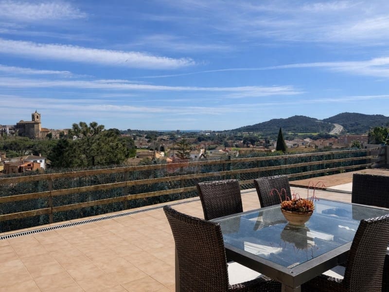 4 sovrum Villa till salu i Calonge i Sant Antoni med garage - 799 000 € (Ref: 9690385)