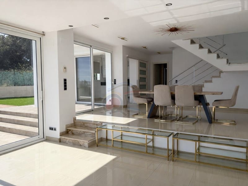 4 sovrum Villa till salu i Calonge i Sant Antoni med garage - 799 000 € (Ref: 9690385)