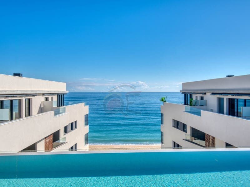 3 soveværelse Penthouse til salg i Sant Antoni de Calonge med swimmingpool garage - € 1.500.000 (Ref: 9695162)