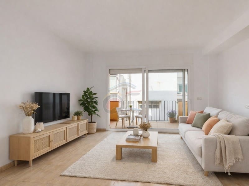4 bedroom Apartment for sale in Palamos - € 345,000 (Ref: 9698712)