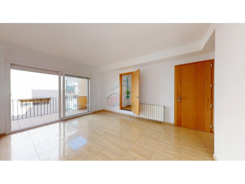 4 bedroom Apartment for sale in Palamos - € 345,000 (Ref: 9698712)