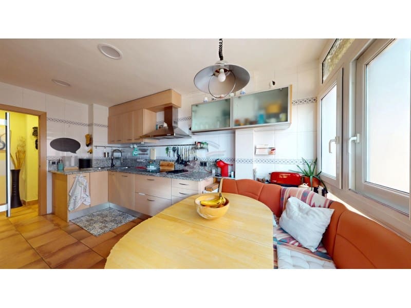3 Zimmer Wohnung zu verkaufen in Girona Stadt - 480.000 € (Ref: 9698713)
