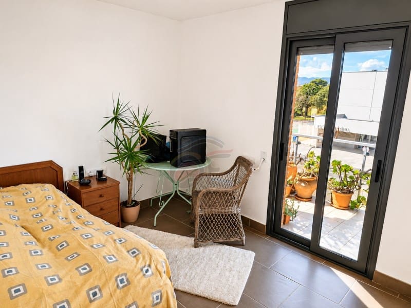 4 sypialnia Apartament na sprzedaż w Sant Antoni de Calonge - 375 000 € (Ref: 9868425)