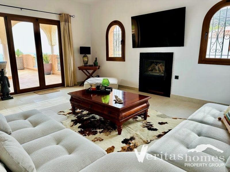3 soveværelse Villa til salg i Mojacar med swimmingpool garage - € 995.000 (Ref: 10097363)