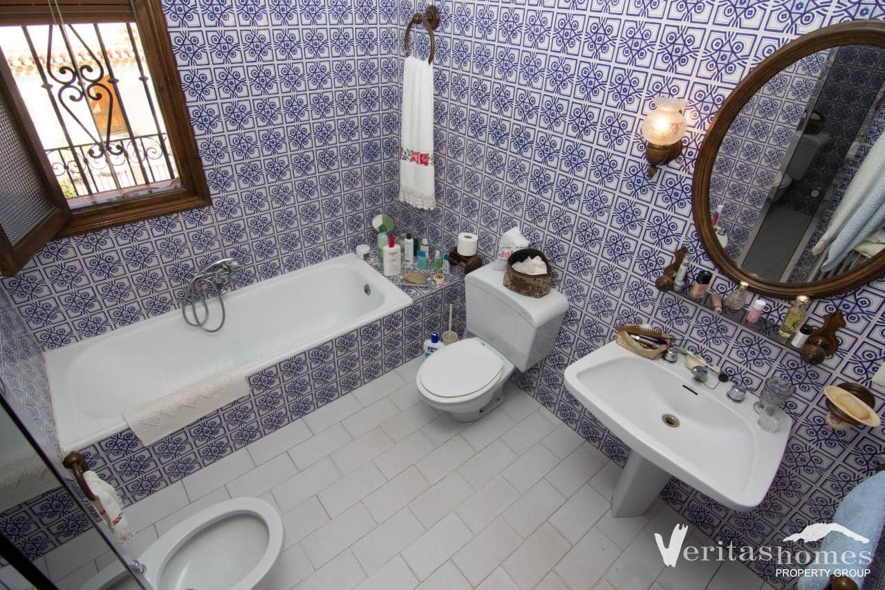 3 sovrum Villa till salu i Los Gallardos med garage - 325 000 € (Ref: 3218849)