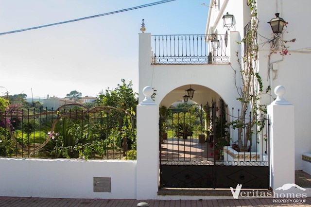 3 sovrum Villa till salu i Los Gallardos med garage - 325 000 € (Ref: 3218849)