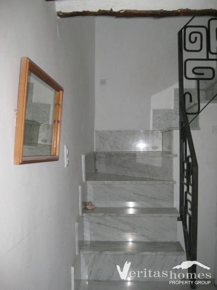 5 soveværelse Byhus til salg i Urracal - € 50.000 (Ref: 3218851)