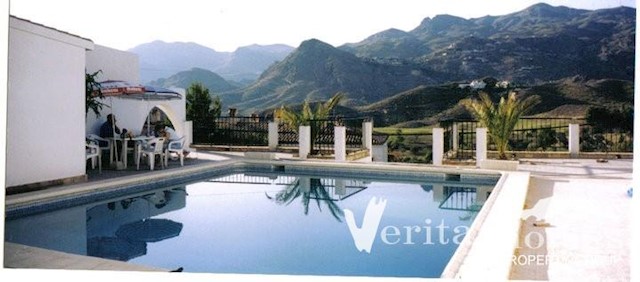 12 sypialnia Willa na sprzedaż w Turre z basenem - 485 000 € (Ref: 3499896)