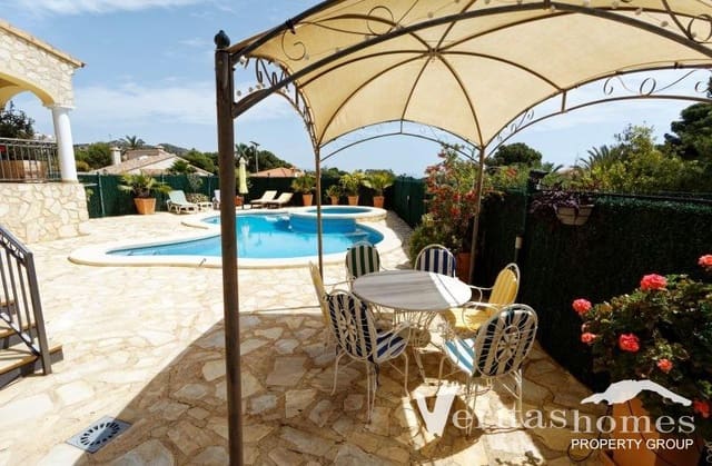 5 soverom Villa til salgs i Cala Pañizo, Cuevas del Almanzora med svømmebasseng - € 1 100 000 (Ref: 6882292)