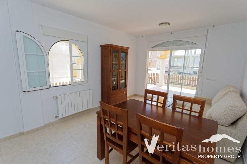 Apartamento de 2 habitaciones en Los Gallardos en venta con piscina - 150.000 € (Ref: 7012066)