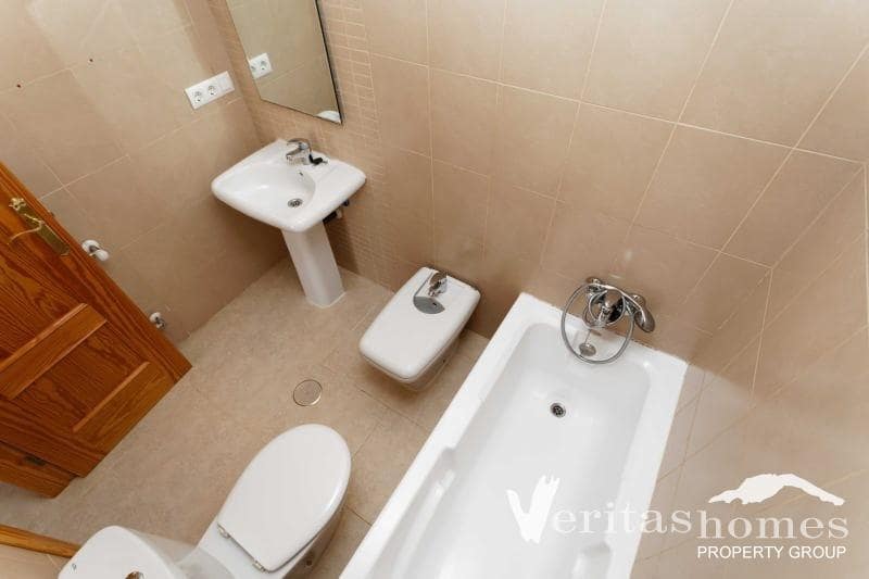 Apartamento de 2 habitaciones en Los Gallardos en venta con piscina - 150.000 € (Ref: 7012066)