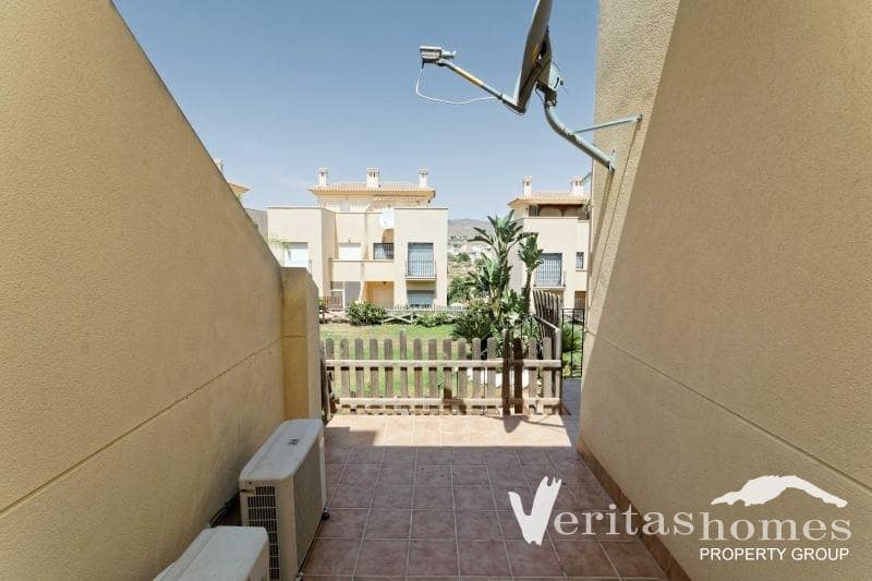 Apartamento de 2 habitaciones en Los Gallardos en venta con piscina - 150.000 € (Ref: 7012066)
