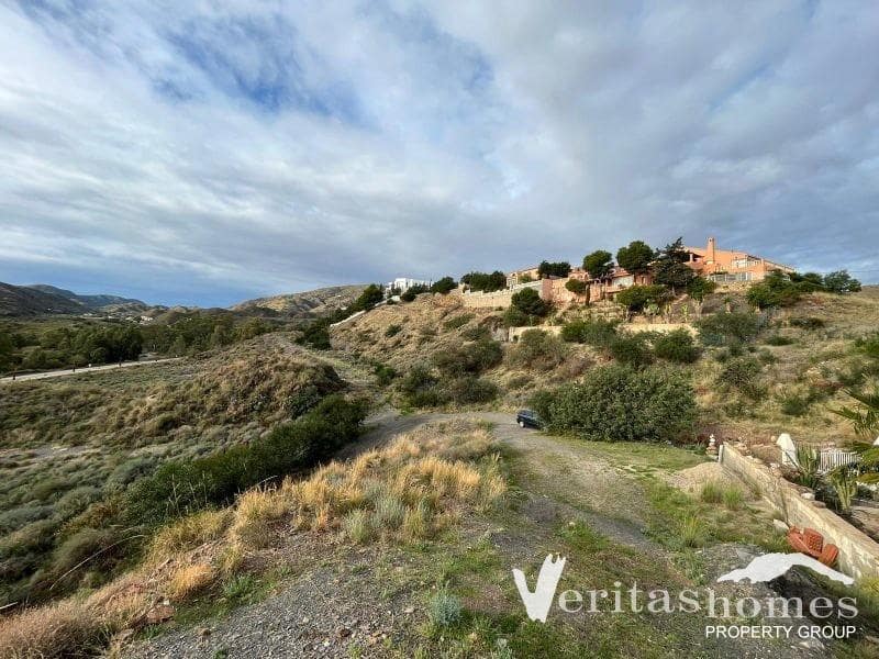 Grunde uden byggetilladelser til salg i Mojacar - € 195.000 (Ref: 7259373)