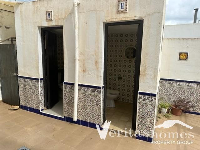 9 soveværelse Erhverv til salg i Los Gallardos - € 385.000 (Ref: 7629242)