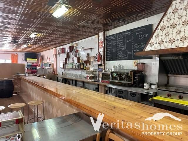 9 soverom Kommersiell til salgs i Los Gallardos - € 385 000 (Ref: 7629242)