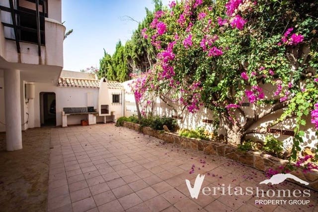 4 chambre Villa/Maison à vendre à Mojácar - 999 999 € (Ref: 7703525)