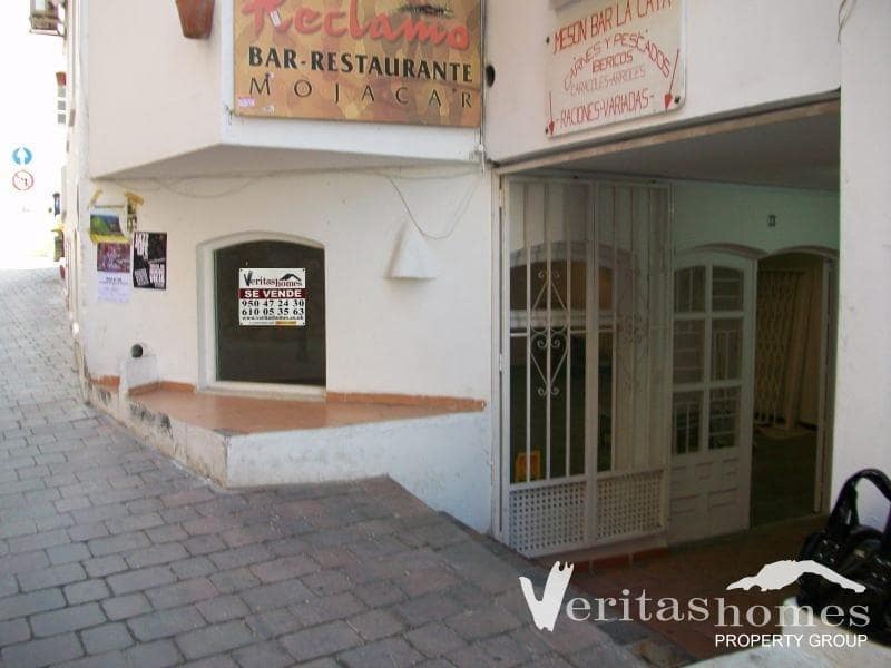 Komercyjne na sprzedaż w Mojacar - 165 000 € (Ref: 7941333)