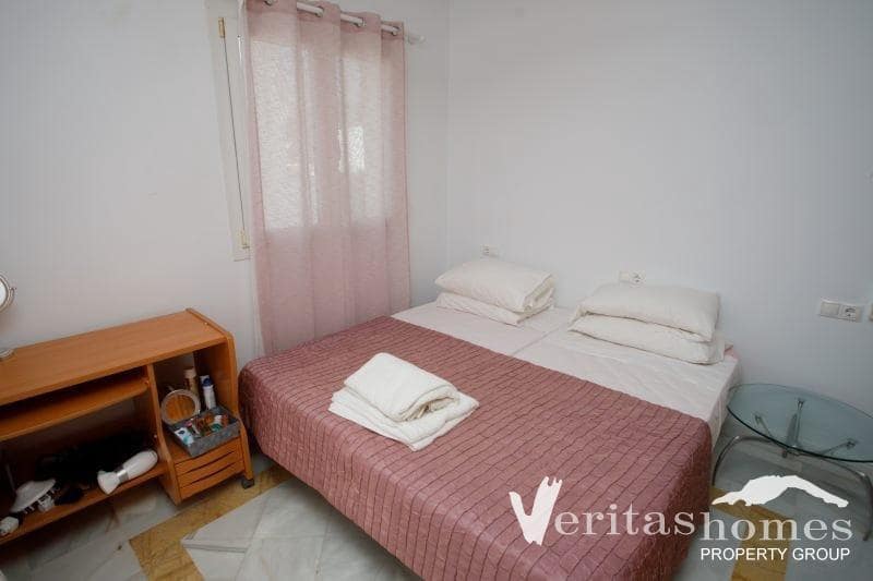 4 Zimmer Villa zu verkaufen in Mojacar mit Pool - 595.000 € (Ref: 8364898)