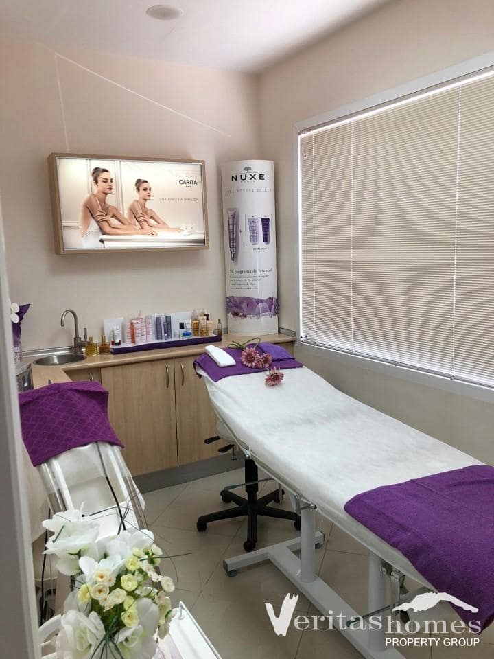 Kommersiell till salu i Mojacar - 175 000 € (Ref: 8508190)