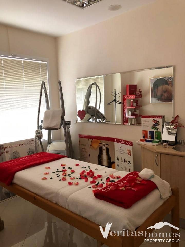 Kommersiell till salu i Mojacar - 175 000 € (Ref: 8508190)