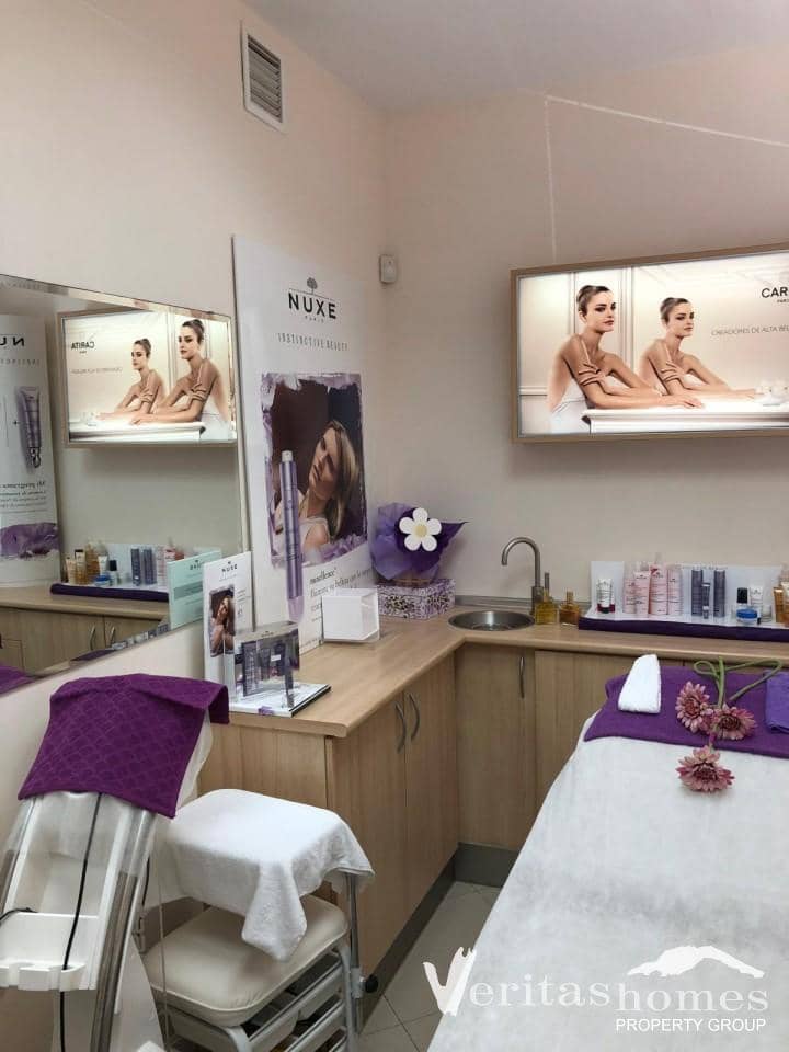 Kommersiell till salu i Mojacar - 175 000 € (Ref: 8508190)