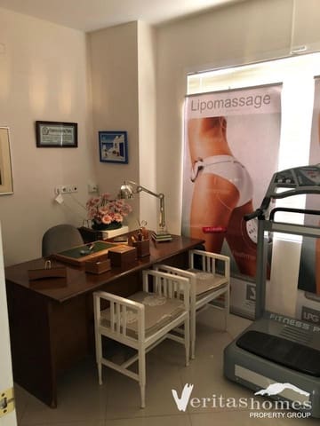 Komercyjne na sprzedaż w Mojácar - 175 000 € (Ref: 8508190)