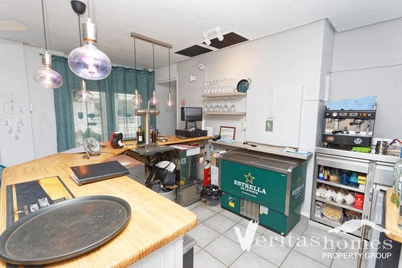 Erhverv til salg i Mojacar - € 250.000 (Ref: 8830547)