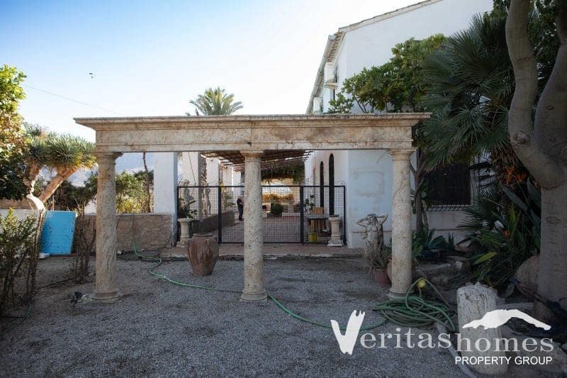 8 sypialnia Willa na sprzedaż w Mojacar - 950 000 € (Ref: 8844099)