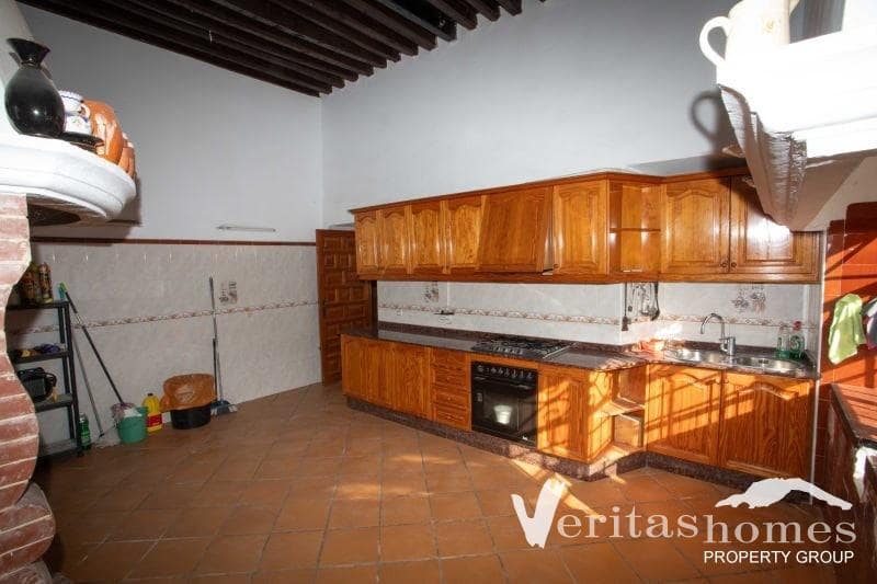 8 sypialnia Willa na sprzedaż w Mojacar - 950 000 € (Ref: 8844099)