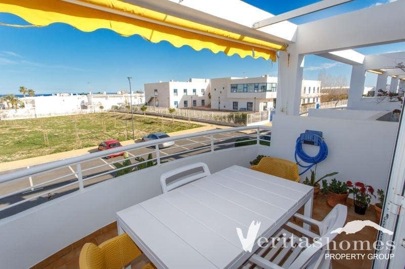 2 soverom Leilighet til salgs i Mojacar med svømmebasseng garasje - € 225 000 (Ref: 8901651)