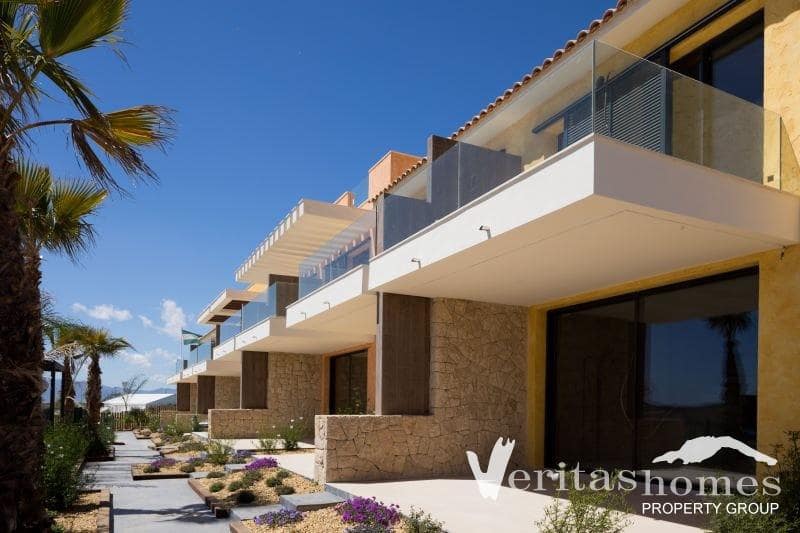 2 soveværelse Byhus til salg i Cuevas del Almanzora med swimmingpool - € 290.000 (Ref: 9022901)