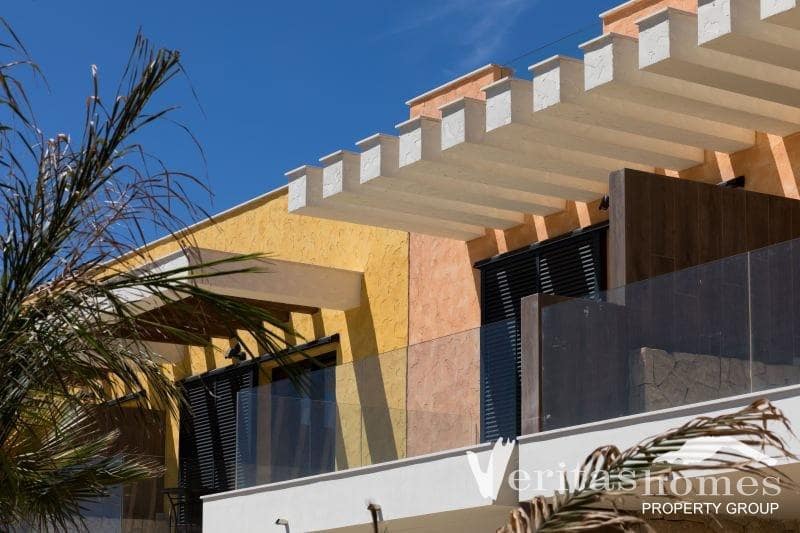 2 soveværelse Byhus til salg i Cuevas del Almanzora med swimmingpool - € 290.000 (Ref: 9022901)