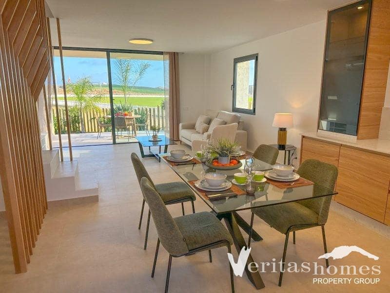 2 soveværelse Byhus til salg i Cuevas del Almanzora med swimmingpool - € 290.000 (Ref: 9022901)