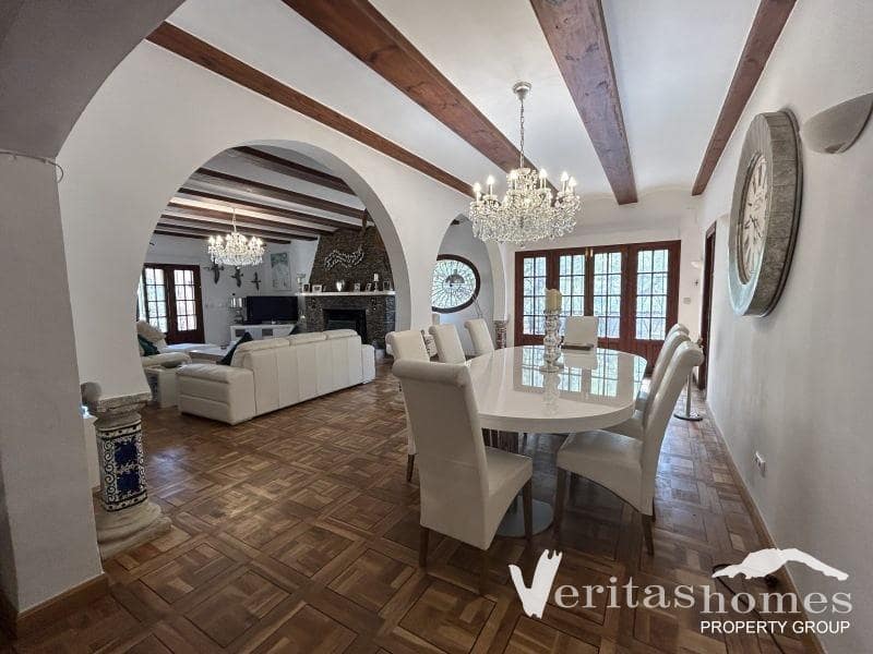 5 chambre Villa/Maison à vendre à Mojacar avec piscine - 925 000 € (Ref: 9296488)