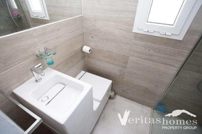 3 makuuhuone Huvila myytävänä paikassa Puerto del Rey mukana uima-altaan - 510 000 € (Ref: 9322838)