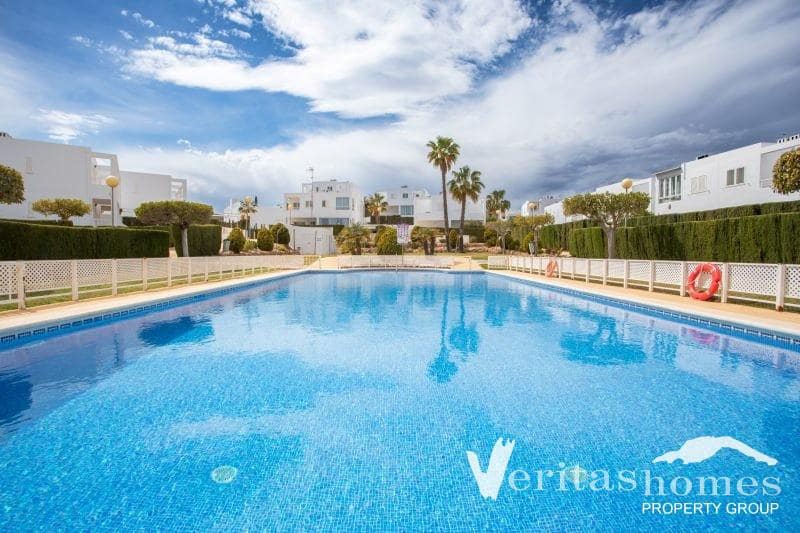 Casa de 3 habitaciones en Mojácar en venta con piscina - 315.000 € (Ref: 9465050)