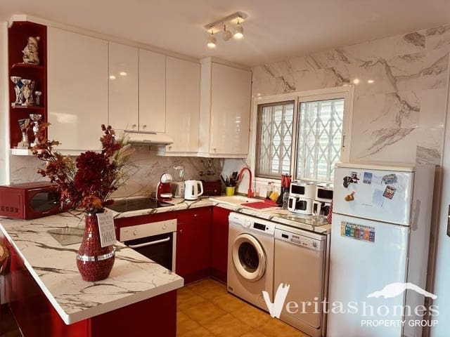 Casa de 3 habitaciones en Mojácar en venta con piscina - 315.000 € (Ref: 9465050)