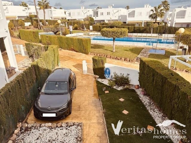 Casa de 3 habitaciones en Mojácar en venta con piscina - 315.000 € (Ref: 9465050)
