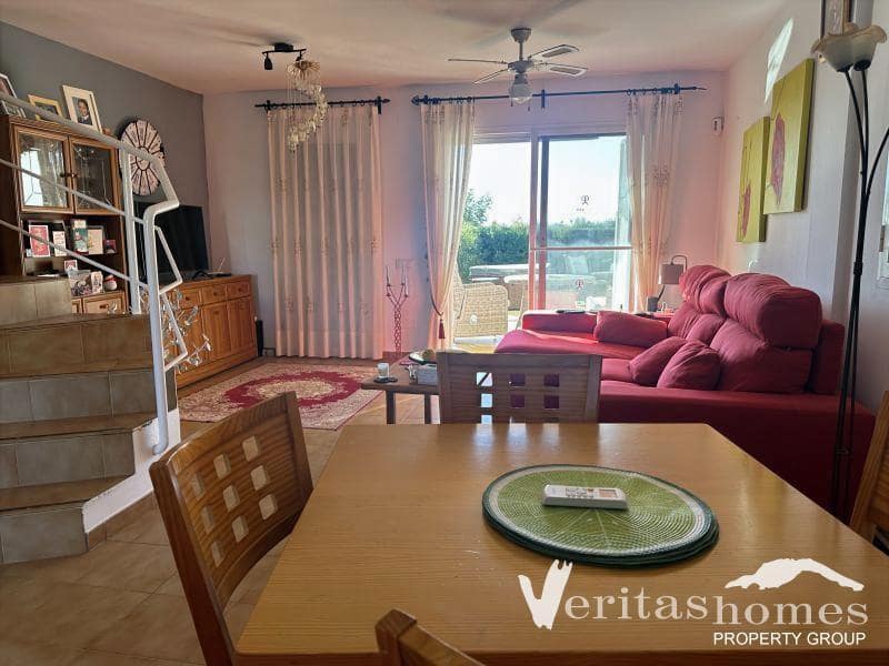 3 soveværelse Byhus til salg i Mojacar med swimmingpool - € 315.000 (Ref: 9465050)